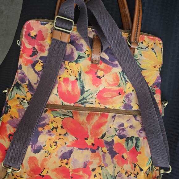 Patricia Nash Coated Canvas Trapani Convertible Backpack  - Rainforest Print - Picture 7 of 12